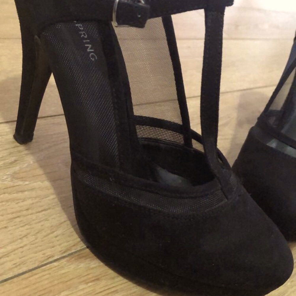 Black heels